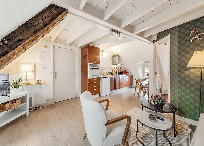 Le Ruellan Charmant Duplex Proche Plage